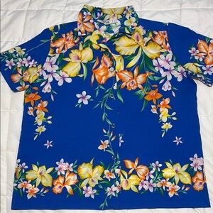 Hilo Hattie’s Hawaii Luau Tropical Floral Blue Hawaiian Shirt Vintage